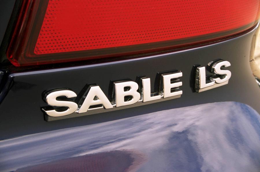  Mercury Sable 2000 года  (фото 36 из 54)